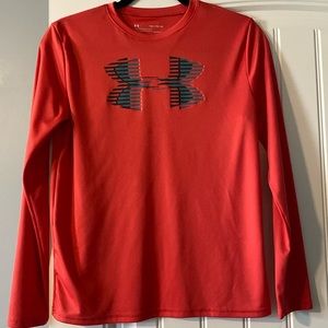 Boys Under Armour XL Loose Fit
